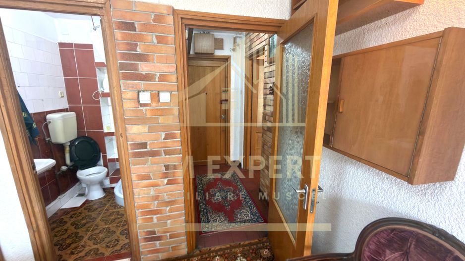 APARTAMENT 4 CAMERE ETAJ 3 CENTRU PRIMĂRIE CAMPULUNG - Poză 25