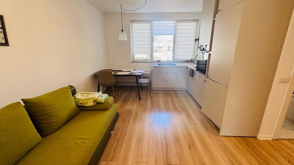 Apartament 3 camere I Ultracentral I 50 mp I 400 € I Suceava - Poză 4
