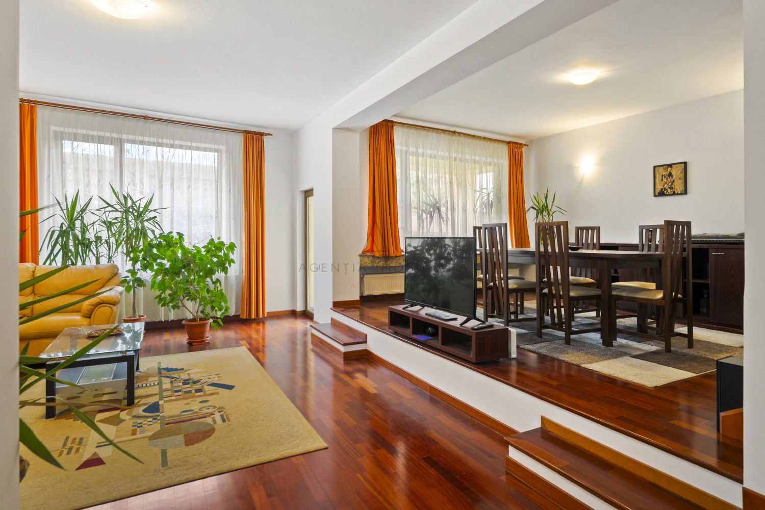 Vila Soseaua Nordului | Gradina | Garaj - Poză 3