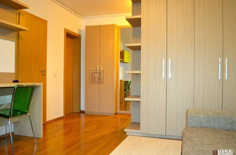Bloc modern, apartament frumos mobilat, contract A.F.P. inclus ! - Poză 6