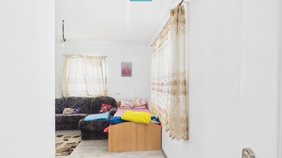 Casă 225 mp cu teren 1.482 mp în Leș - Poză 16