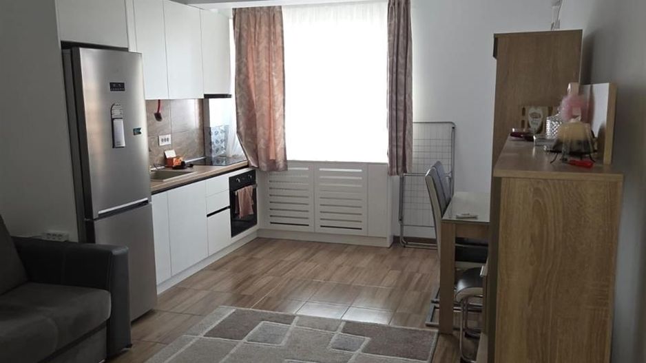 APARTAMENT 2 CAMERE PRIMA ONESTILOR LOC DE PARCARE INCLUS - Poză 1