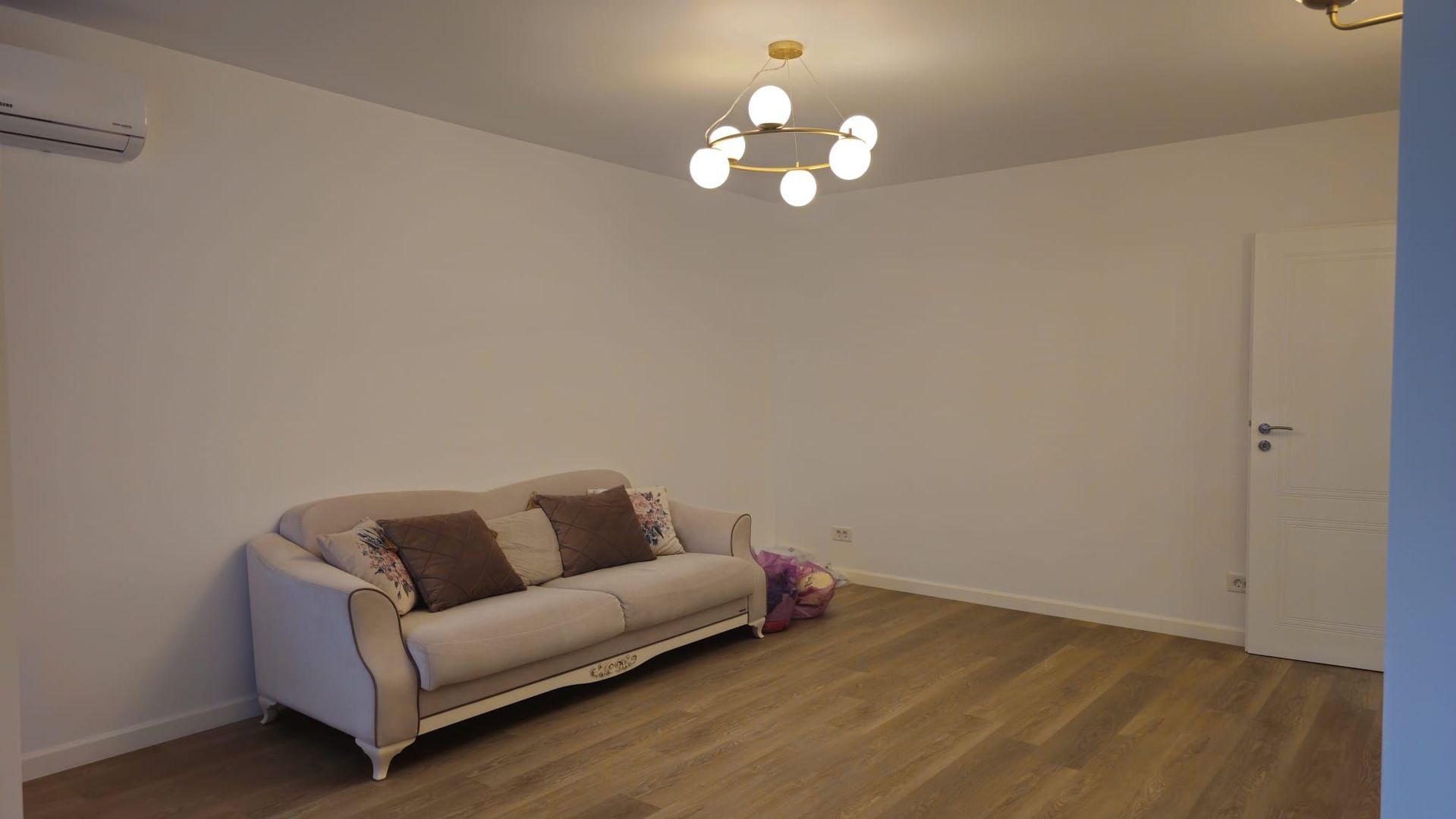 Exclusivitate - Apartament 3 camere, 92 mp - Faleza Dunarii, COMISION 0% - Poză 9