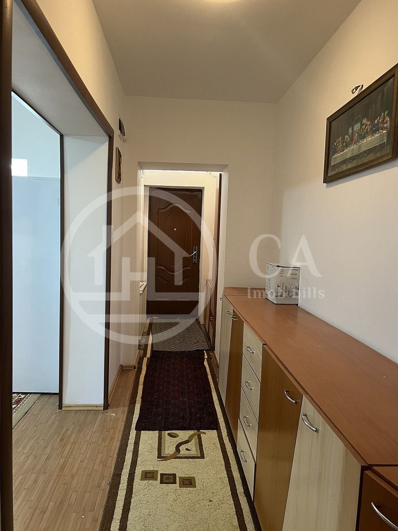 Apartament cu 3 camere de inchiriat, zona Centrala Oradea - Poză 3