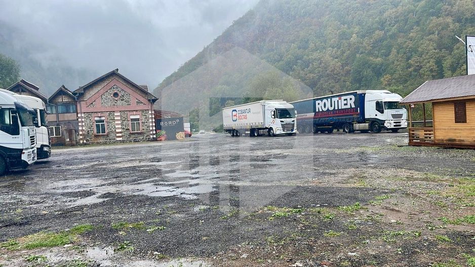 Parcare+Spalatorie/Vulcanizare/service Auto- Valea Oltului-Investitie - Poză 9