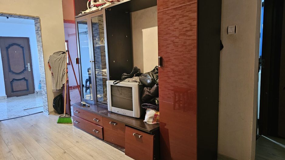 Apartament cu 2 camere - cartier Micro 20 - parter cu extindere - Poză 9