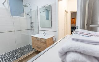 Apartament de inchiriat 3 camere cu grădină-Zona Calea Cisnadiei - Poză 15