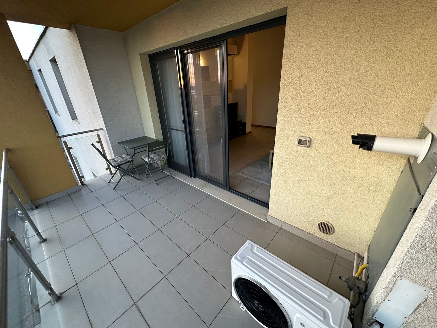 Apartment 2 canere la intrare in Dumbravita - Poză 7