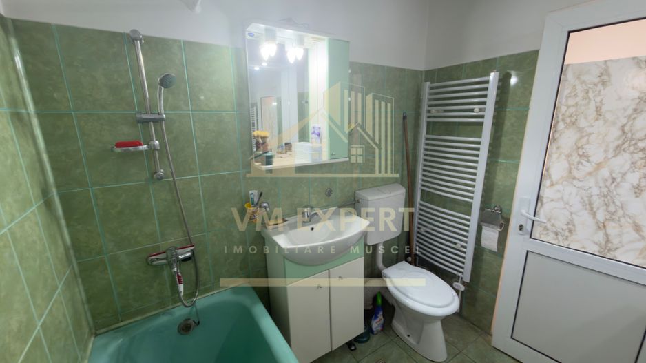 CASĂ 6 CAMERE TEREN 456 MP CENTRU CANPULUNG - Poză 20