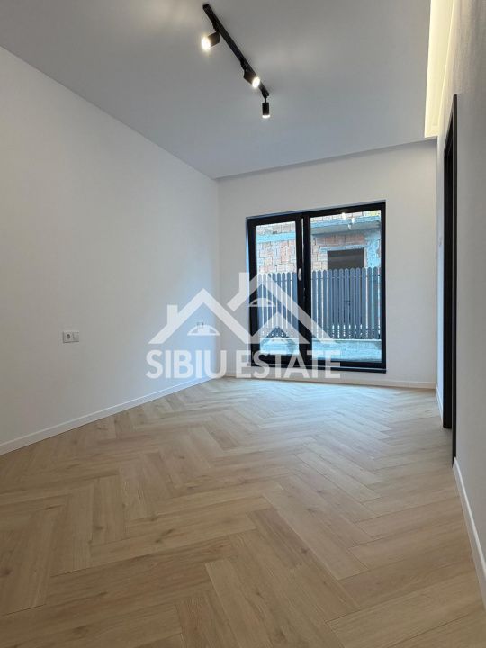 Apartament exclusivist 4 camere, intabulat, 115 mp , Grădină 200 mp , - Poză 14