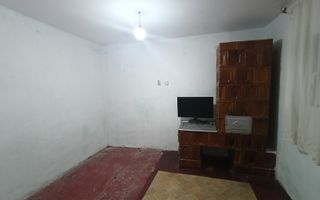 CUMPANA ( cod02) - Casa batraneasca 5 camere cu teren 491 mp - Poză 6
