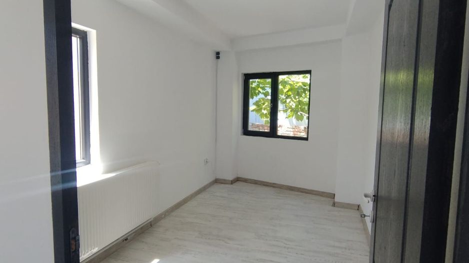 🏡 Casă de închiriat – 210 mp + curte 100 mp – Zona Buzești, Victoriei - Poză 13