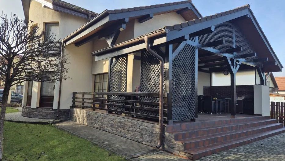 Casa În Sanpetru De Vânzare - Poză 2