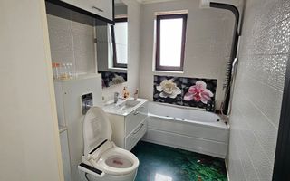 Apartament de Lux de vanzare, mobilat, utilat, Loc de parcare inclus - Poză 4