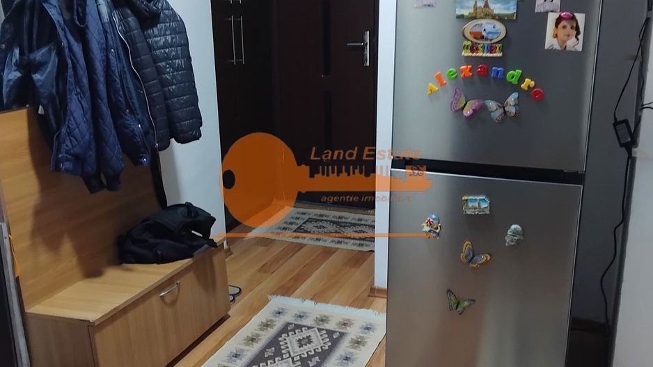 Apartament 2 camere decomandat | zonă 1 Decembrie - Poză 8