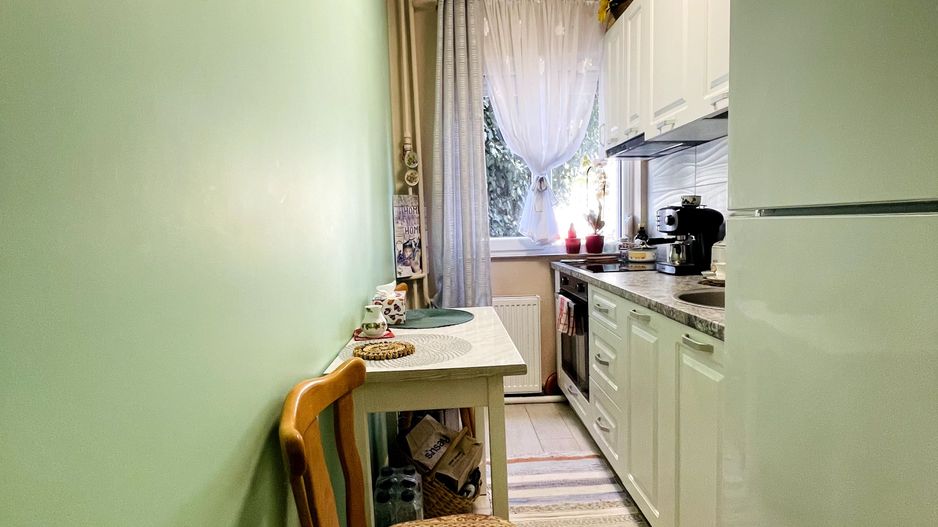 Apartament cu 2 camere – Zona Velența, Oradea - Poză 1