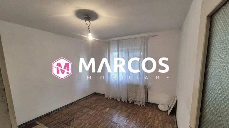 Vand apartament 3 camere Lunca - Poză 5