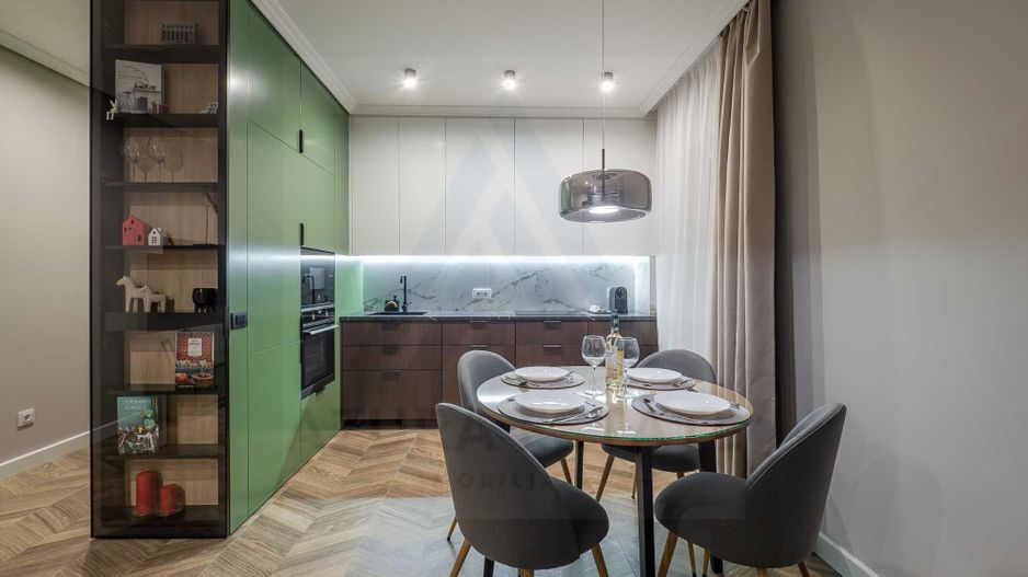 Apartament lux 2 camere etaj 2 loc de parcare privat in Arhitectilor - Poză 3