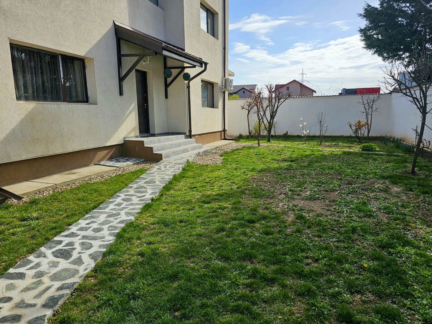 Vila spatioasa de vanzare in Pantelimon zona Padurea Cernica - Mierlei - Poză 29