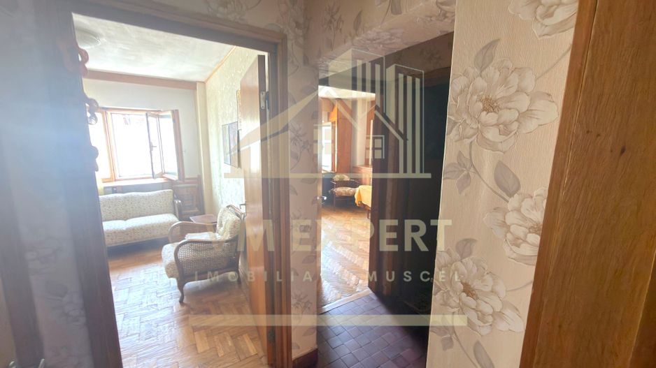 APARTAMENT 4 CAMERE ETAJ 3 CENTRU PRIMĂRIE CAMPULUNG - Poză 11