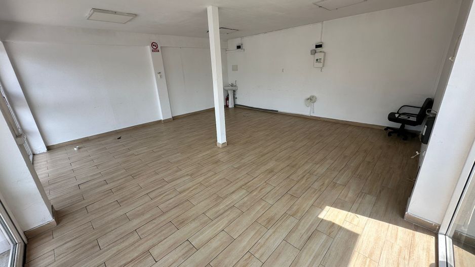 Spatiu Stradal 38mp Calea Rahovei Viilor Progresului Jumbo Mall Birou - Poză 6