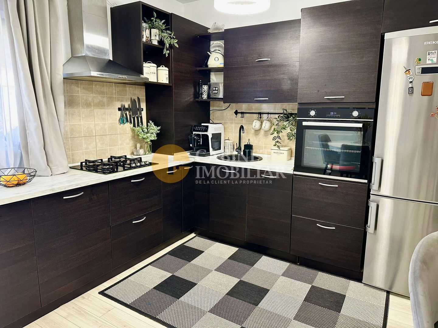 Casa Triplex Rediu Complet Mobilat - Poză 13