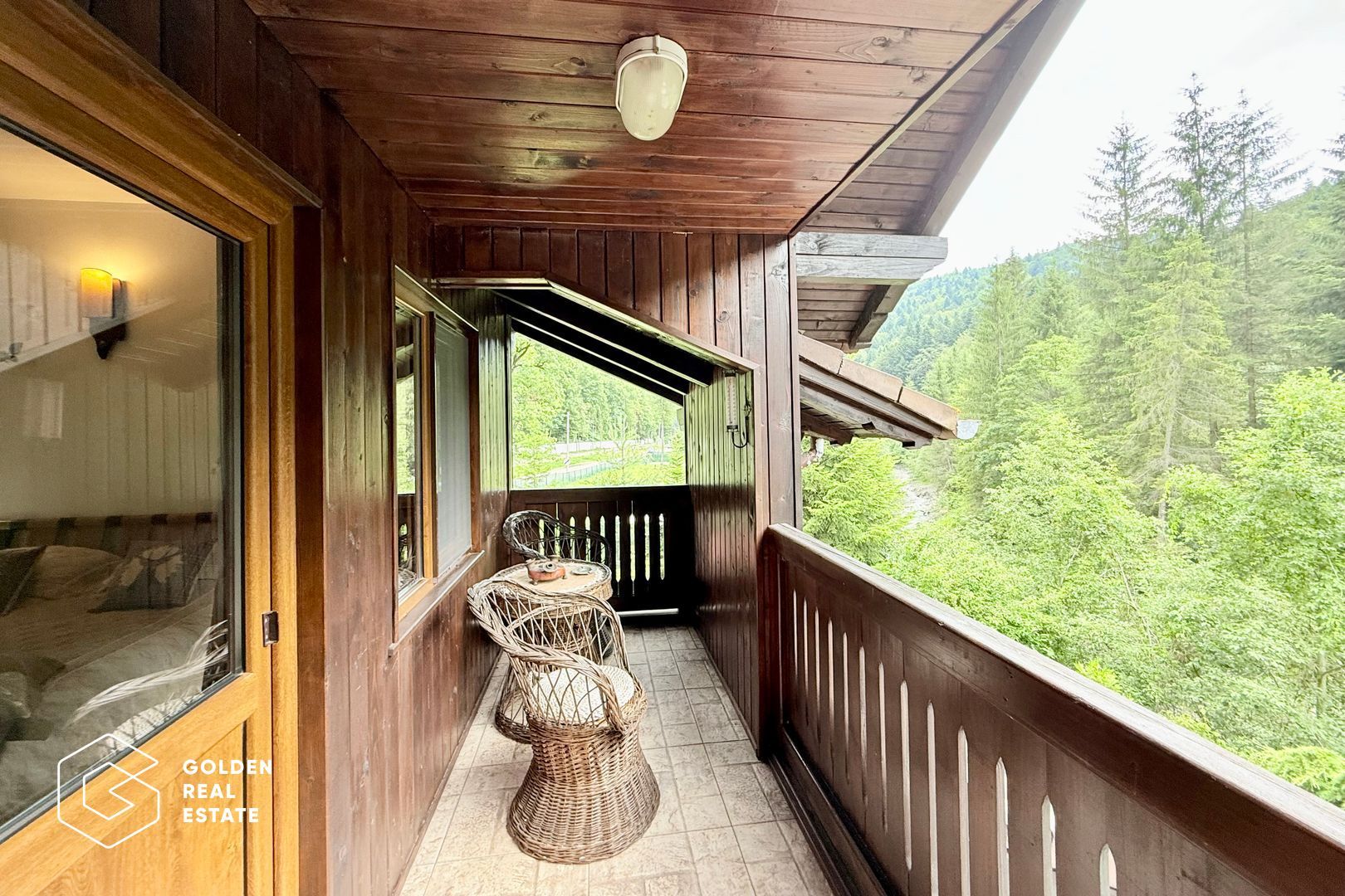 Vila de exceptie in Sinaia, mobilata, utilata, cu vedere superba - Poză 28