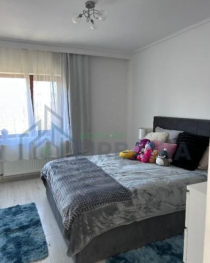 Casă modernă, spațioasă, gata de mutat,6400 mp teren, terase și garaj 399.000 € - Poză 7