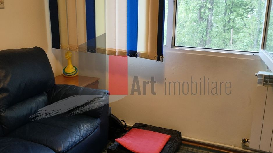 Vânzare apartament semidecomandat 4 camere cu centrală Bd. Obregia - Poză 46