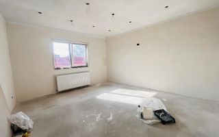 Garsoniera de vanzare, Maieri - Poză 1