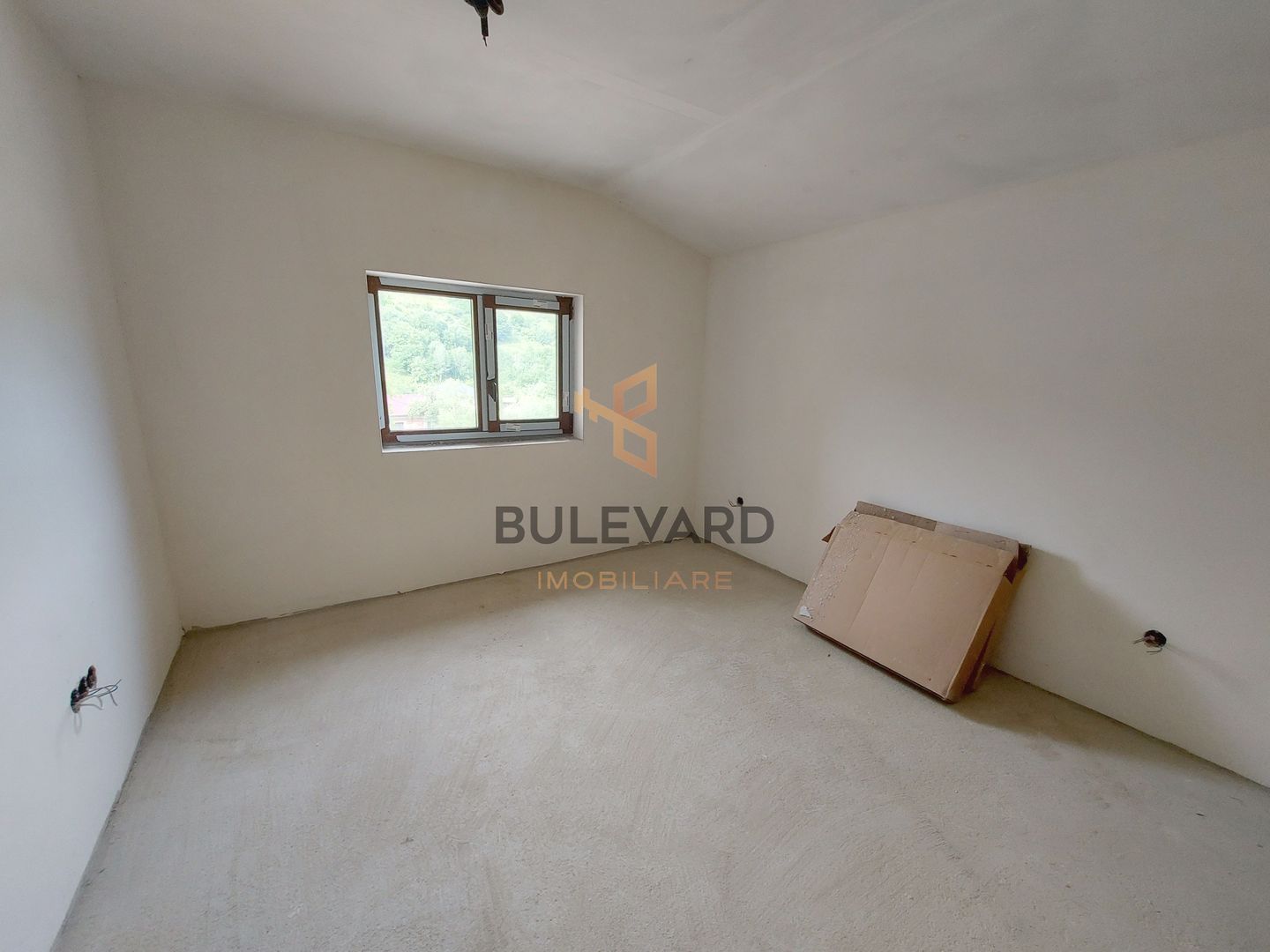 Casa de tip duplex , CF+ teren de 400 mp! - Poză 14