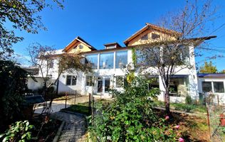 Casă cu piscină la preț de apartament - Ploiești - Teren 621 Mp