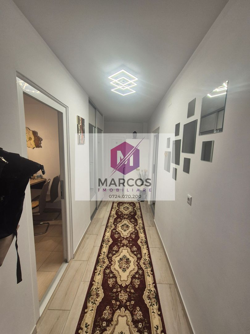 Vand apartament in centru - Poză 1