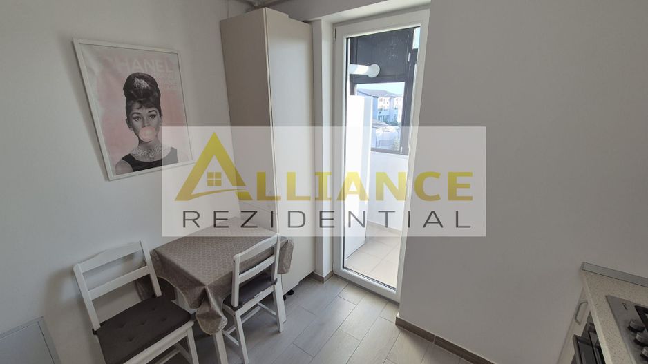 Garsoniera moderna | 32 mp | mobilată și utilată| sector 4 - Poză 8