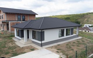 Casă modernă de vânzare | 3 dormitoare | Teren 750 mp | Oradea - Poză 2