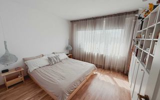 Apartament renovat complet, mobilat ,balcon 9 mp, view panoramic. - Poză 4