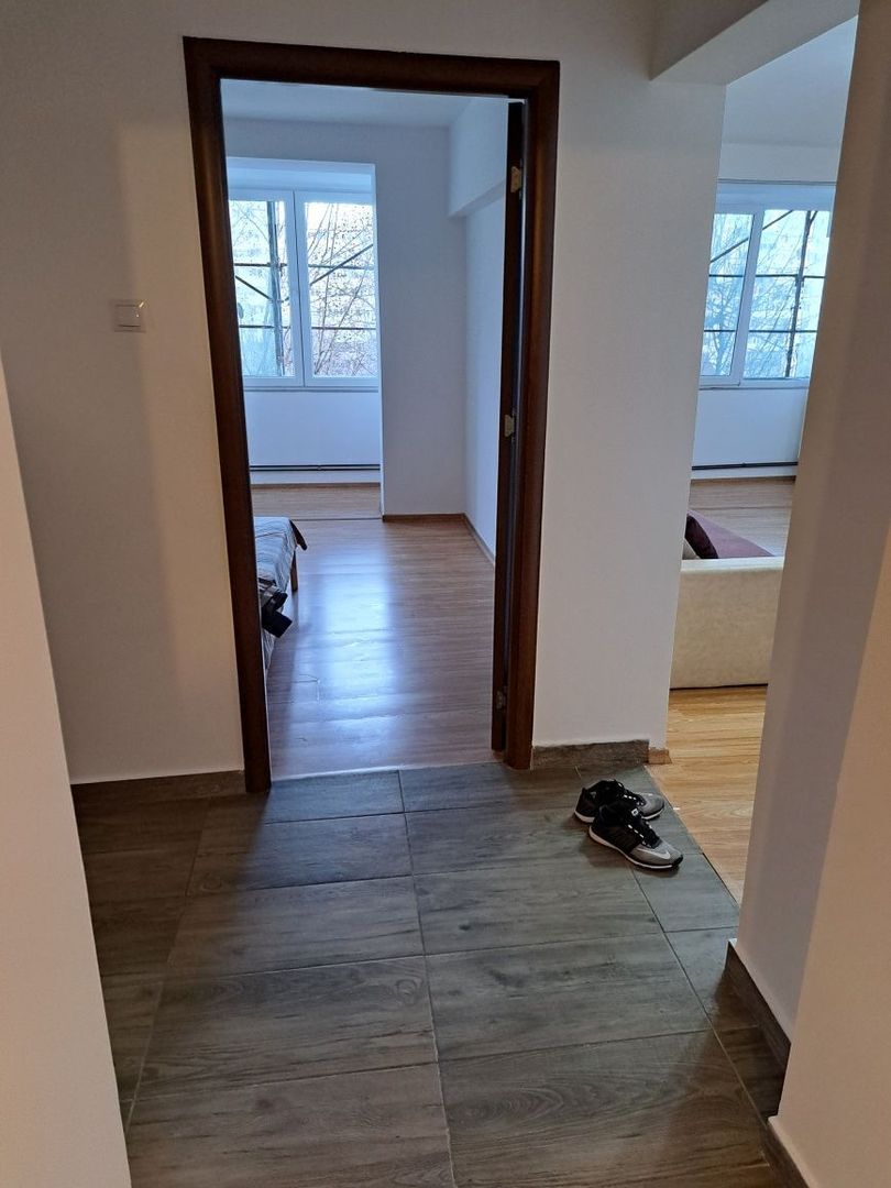 Apartament 3 camere decomandat, 3 balcoane, Colentina – Plumbuita - Poză 8