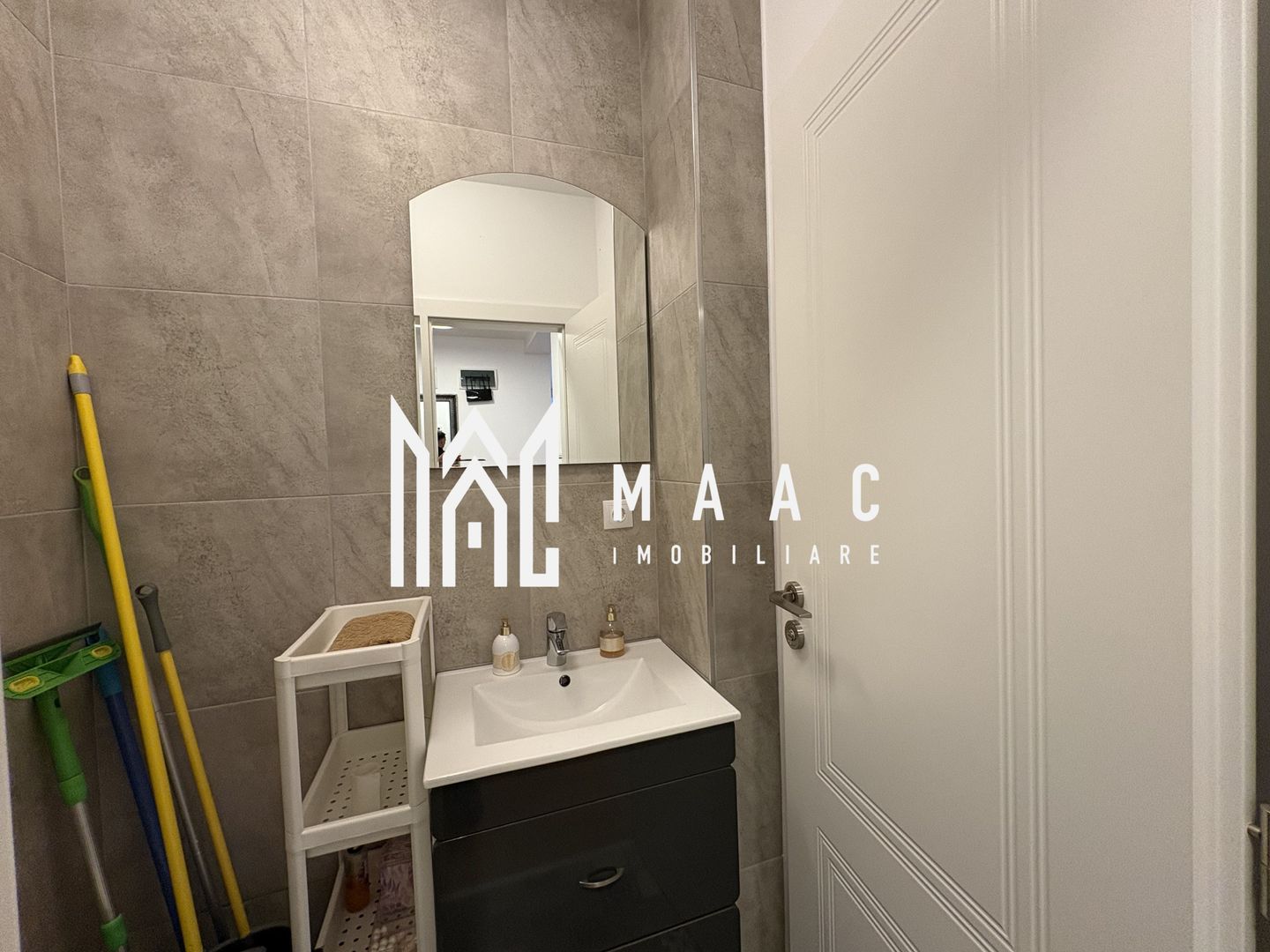 Apartament 3 camere I 2 Bai I Etajul 1 I Mobilat I Utilat - Poză 12