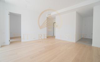 Stațiunea Mamaia - Vânzare apartament cu 2 camere, 2 bai, la 2 pasi de mare. - Poză 3