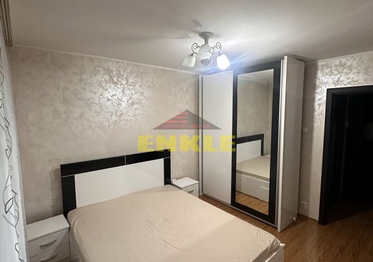 ÎNCHIRIEZ APARTAMENT CU 3 CAMERE – ZONA PIAȚA MARE - Poză 2