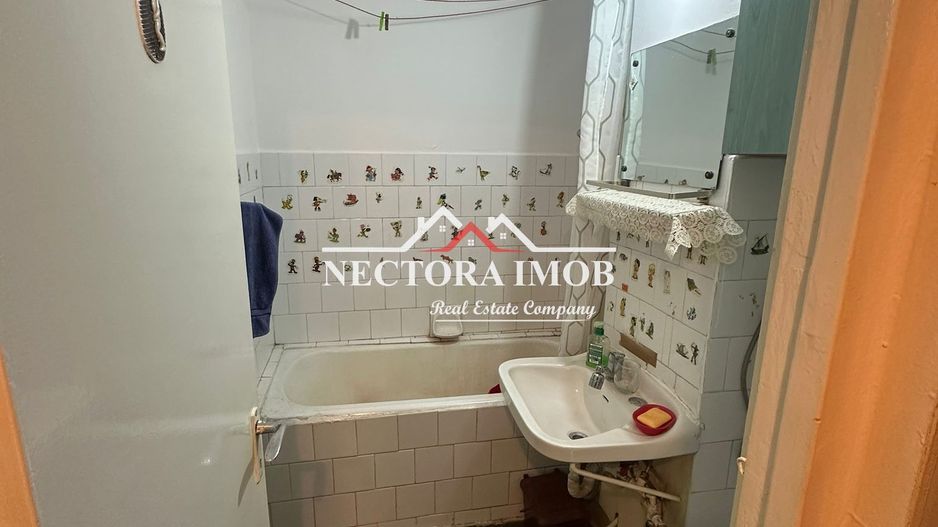 NECTORA IMOB-Ocazie-Apartament 2 camere, 39 mp, Str. Iza, De renovat - Poză 2