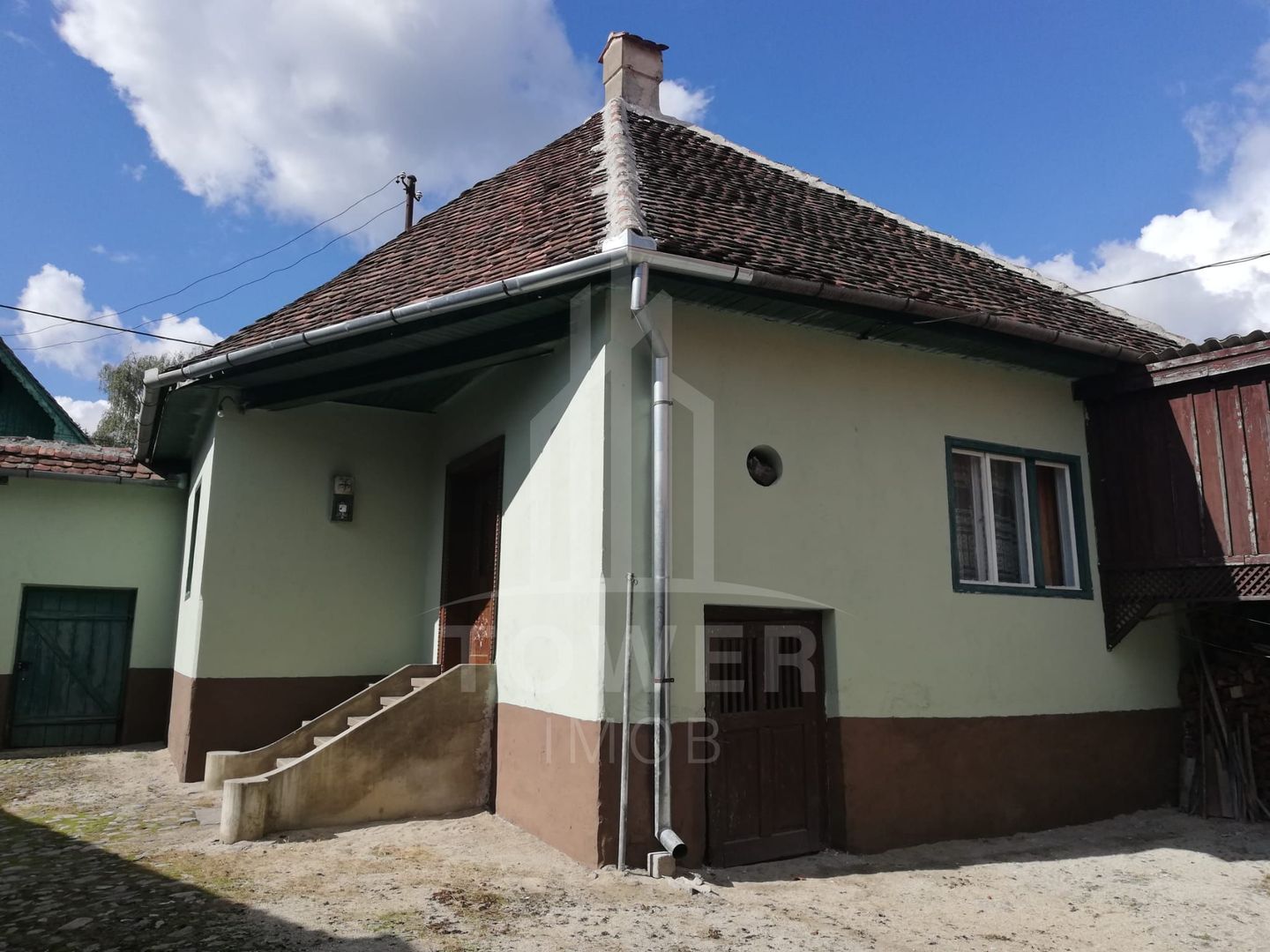 Casă tradițională de vânzare în Fântânele- vedere superba spre munti - Poză 13