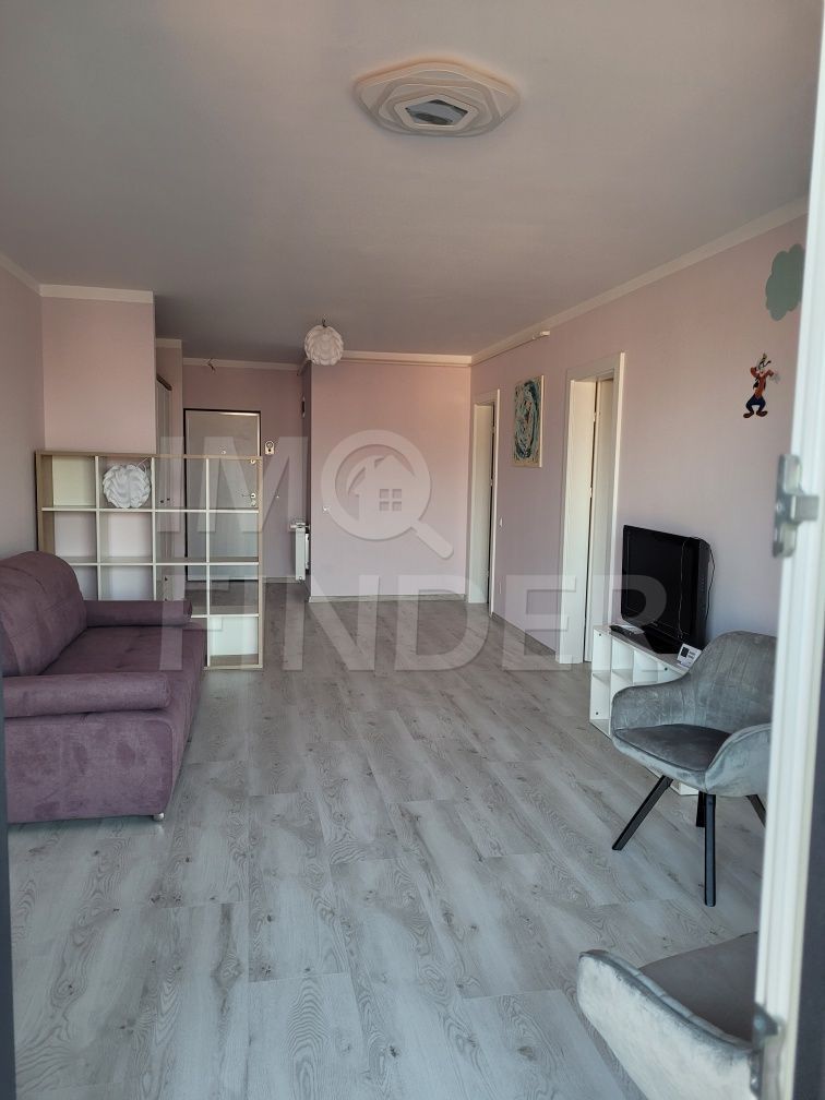 Prima Inchiriere Zona Centrala - Poză 2