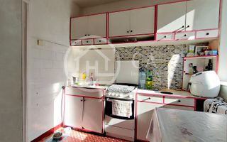 Apartament cu 2 camere de vanzare in zona Rogerius, Oradea - Poză 5