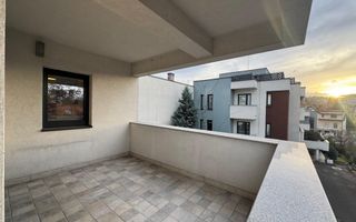 Apartament 94mp  3 camere in Piata Cipariu de inchiriat cu parcare - Poză 11