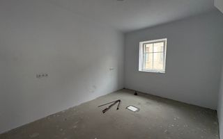 Apartament 3 camere | 84 mp | Parter | Renovat | Piața Cibin - Poză 2