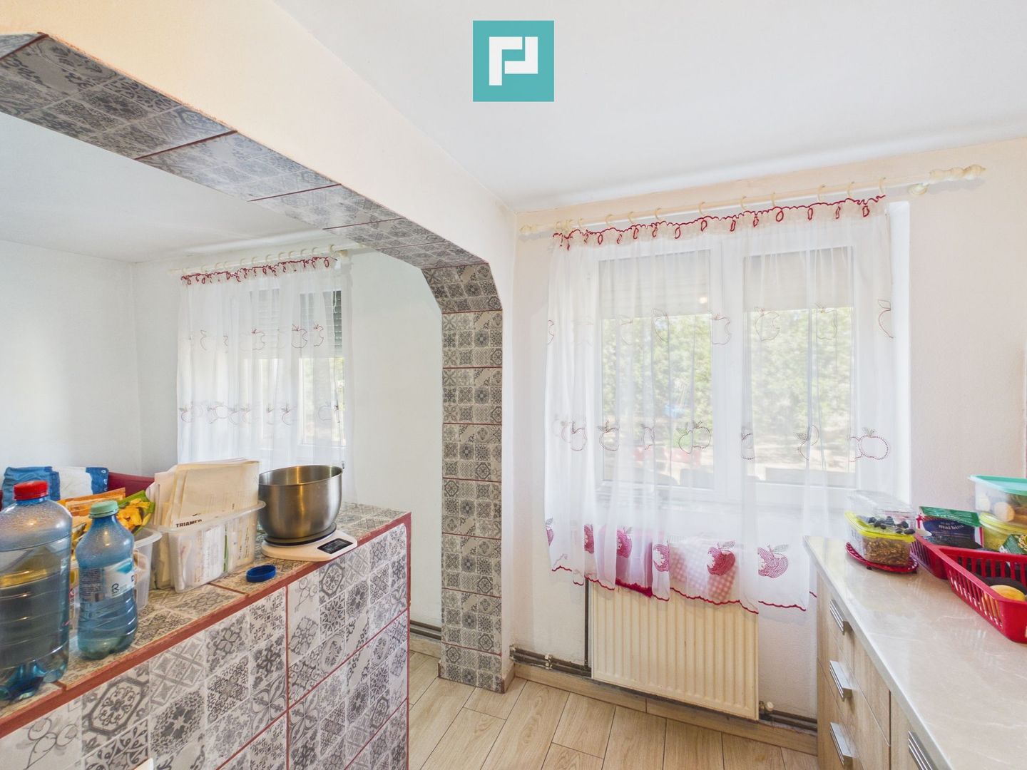 Casă retrasă Pișchia – 4 camere, teren 920 mp - Poză 19