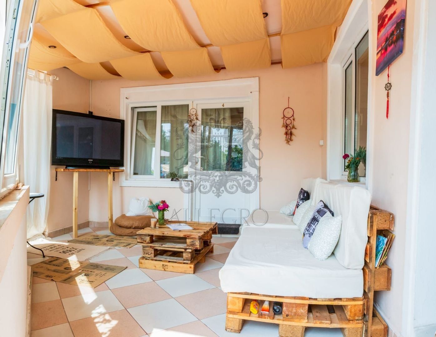 Pensiune | AirBnB | Zona Colosseum Mall - Poză 4