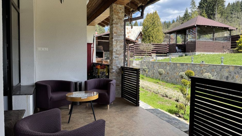 Pensiune exclusivistă Piscină încălzită în Predeal - Afacere la cheie - Poză 15