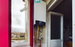 Apartament cu 3 camere în Podgoria - Poză 5